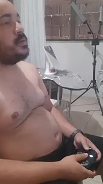 Snapshot of Urso_Nerd chatting on 11, 11, 2025 Urso Nerd online show from 11, 11, 2025