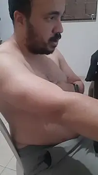 Snapshot of Urso_Nerd chatting on 13, 11, 2025 Urso Nerd online show from 13, 11, 2025