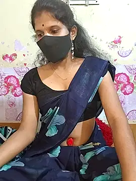 Snapshot of ranisanthutelugu chatting on 14, 11, 2025 ranisanthutelugu online show from 14, 11, 2025