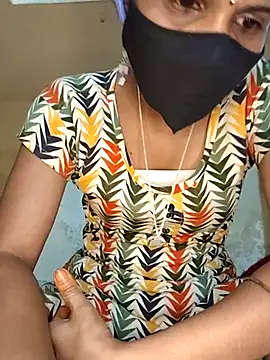 Snapshot of ranisanthutelugu chatting on 3, 12, 2025 ranisanthutelugu online show from 3, 12, 2025