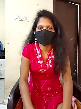 Snapshot of ranisanthutelugu chatting on 5, 12, 2025 ranisanthutelugu online show from 5, 12, 2025