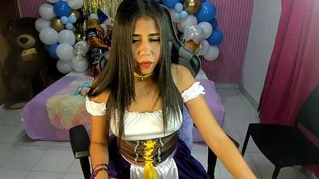 Mindy 19 online show from 25, 9, 2025