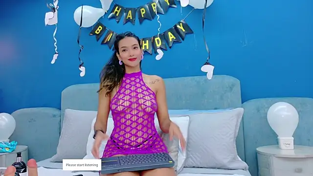 Snapshot of lixie_peyton chatting on 8, 10, 2025 lixie peyton online show from 8, 10, 2025