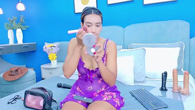 lixie peyton online show from 24, 3, 2026