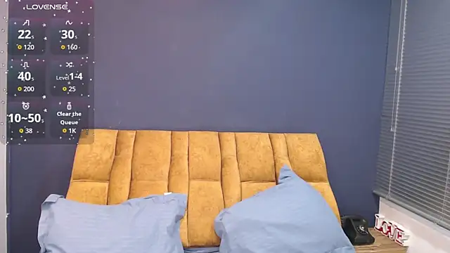 KendraaSimons online show from 1, 12, 2025