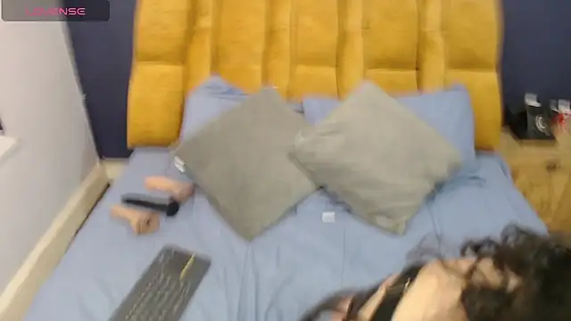 KendraaSimons online show from 9, 4, 2026