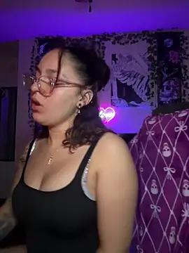 Snapshot of babykalirose chatting on 22, 6, 2026 babykalirose online show from 22, 6, 2026