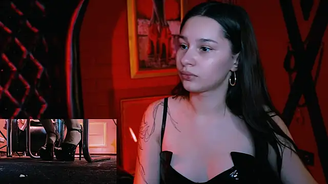 Snapshot of KimClarks_ chatting on 22, 9, 2025 KimClarks  online show from 22, 9, 2025