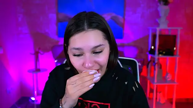 Snapshot of KimClarks_ chatting on 22, 2, 2026 KimClarks online show from 22, 2, 2026