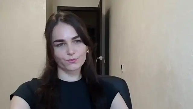 Silviaa a online show from 13, 11, 2025