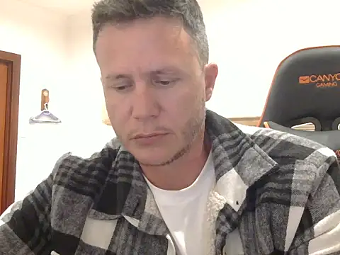 TroyDieselXXX online show from 26, 3, 2026