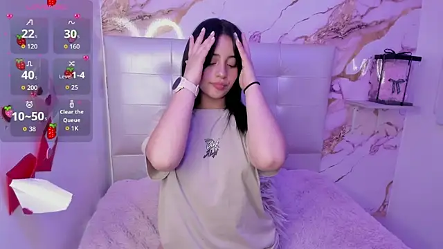 Anna Blade  online show from 13, 4, 2026