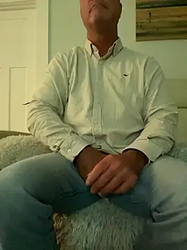 Snapshot of cyclone1212 chatting on 2, 11, 2025 cyclone1212 online show from 2, 11, 2025