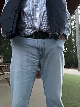 Snapshot of cyclone1212 chatting on 14, 11, 2025 cyclone1212 online show from 14, 11, 2025