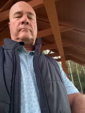 Snapshot of cyclone1212 chatting on 20, 11, 2025 cyclone1212 online show from 20, 11, 2025