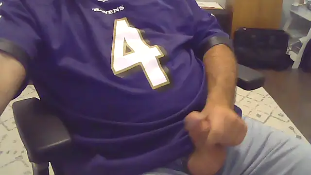 Snapshot of cyclone1212 chatting on 24, 11, 2025 cyclone1212 online show from 24, 11, 2025