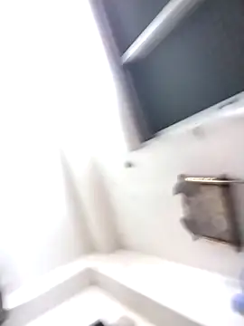 Your-Kitkat online show from 15, 10, 2025