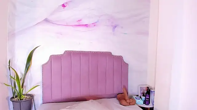 bianca angel  online show from 9, 10, 2025