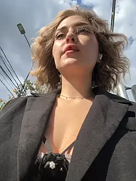 KellyKeler online show from 20, 9, 2025