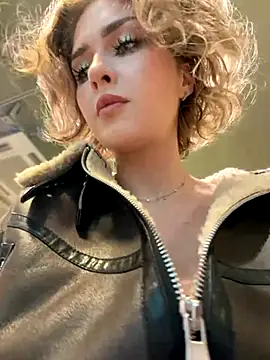 KellyKeler online show from 30, 11, 2025