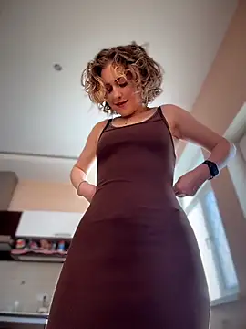 KellyKeler online show from 2, 4, 2026