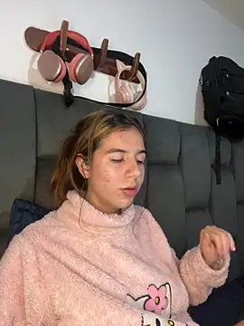 AllieYourGirl online show from 14, 11, 2025