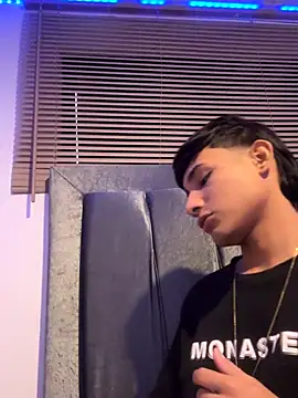 Snapshot of cody_fox10 chatting on 6, 11, 2025 cody fox10 online show from 6, 11, 2025