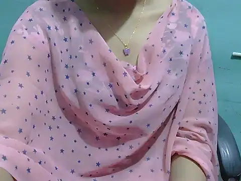 Snapshot of lovely_soniya chatting on 10, 11, 2025 lovely soniya online show from 10, 11, 2025