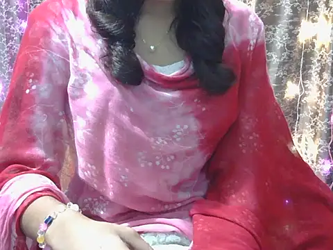 Snapshot of lovely_soniya chatting on 16, 12, 2025 lovely soniya online show from 16, 12, 2025