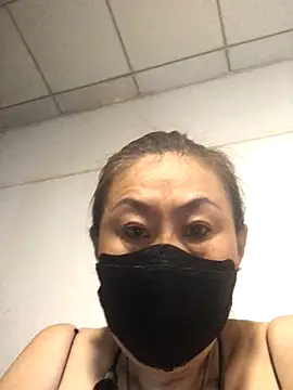 Snapshot of Loer558 chatting on 7, 11, 2025 Loer558 online show from 7, 11, 2025