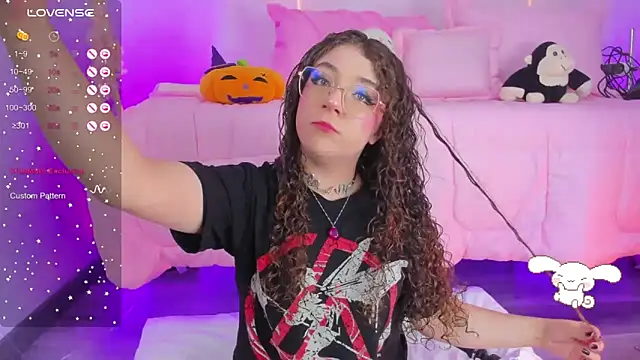 Snapshot of hannacutegod chatting on 25, 10, 2025 hannacutegod online show from 25, 10, 2025