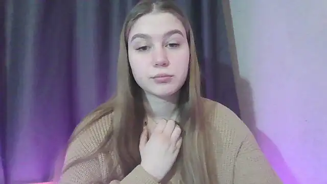 Snapshot of yourhoney_Lola_ chatting on 15, 12, 2025 yourhoney Lola online show from 15, 12, 2025