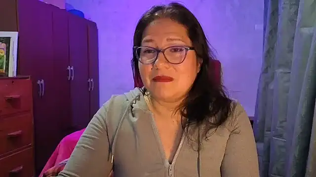 scarlett widow  online show from 20, 4, 2026