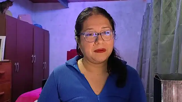 scarlett widow  online show from 24, 4, 2026