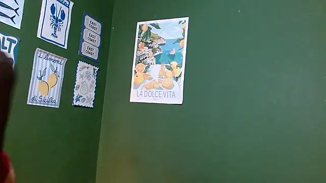 Roxiehood online show from 7, 2, 2026