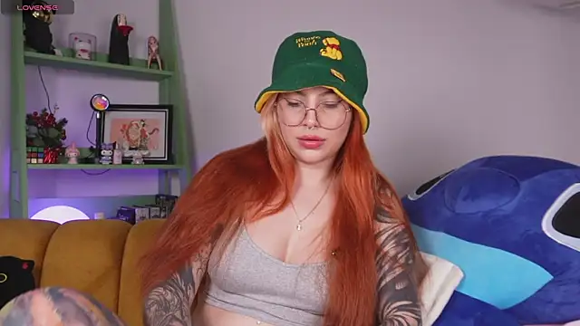 YunoRose  online show from 18, 1, 2026