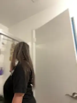 Alix Valentine online show from 10, 4, 2026