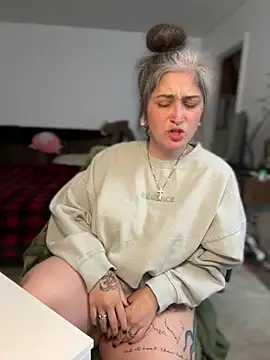 Alix Valentine online show from 12, 4, 2026