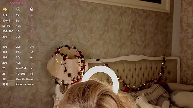 Snapshot of Emma_Frosty chatting on 23, 4, 2026 Emma Frosty online show from 23, 4, 2026