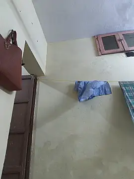 Villageanuty online show from 17, 9, 2025