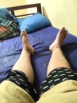 Villageanuty online show from 21, 10, 2025