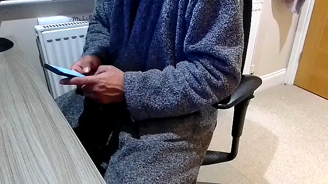 Snapshot of rogamuffin chatting on 28, 2, 2026 rogamuffin online show from 28, 2, 2026