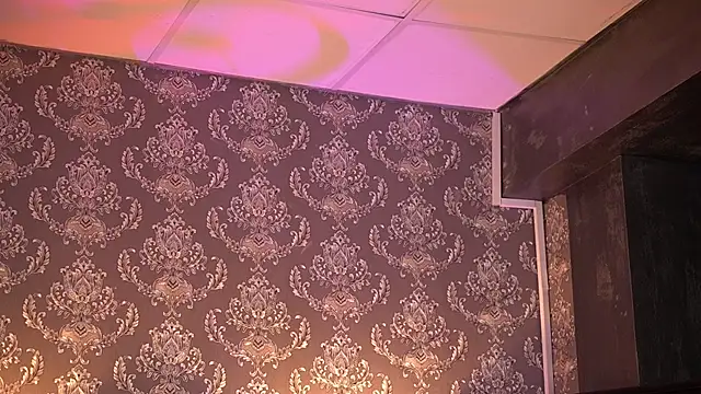 Snapshot of AlmaVelia chatting on 29, 11, 2025 AlmaVelia online show from 29, 11, 2025