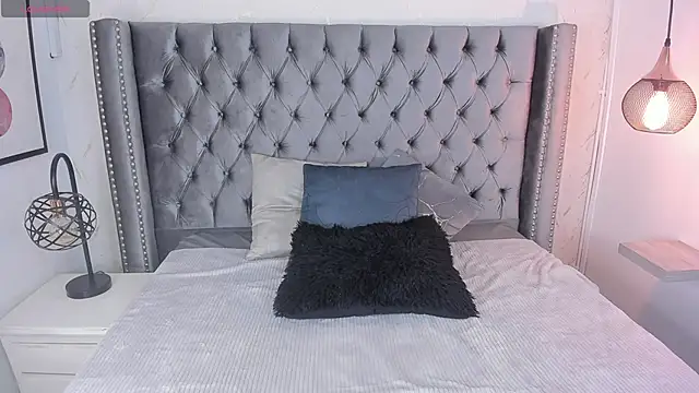 Anya Belth online show from 26, 10, 2025