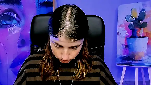 MartaEdams online show from 11, 11, 2025