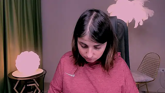 MartaEdams online show from 2, 12, 2025