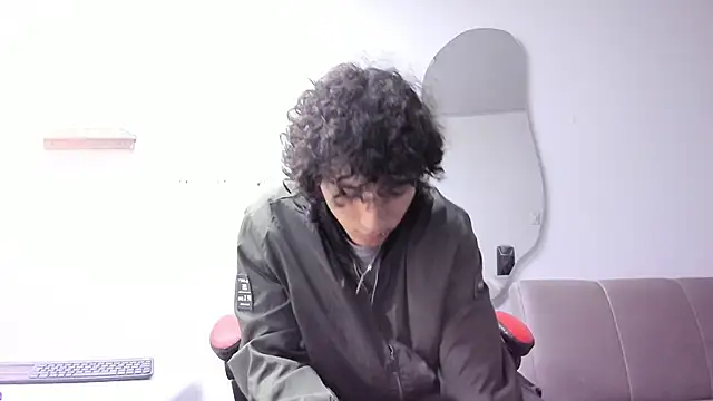 Snapshot of JackesTaylor chatting on 15, 12, 2025 JackesTaylor online show from 15, 12, 2025