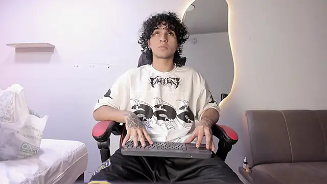 Snapshot of JackesTaylor chatting on 8, 2, 2026 JackesTaylor online show from 8, 2, 2026