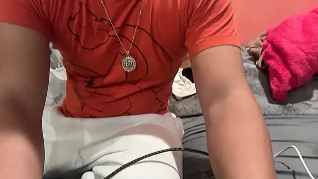 Snapshot of kSwisssxxx chatting on 16, 12, 2025 kSwisssxxx online show from 16, 12, 2025