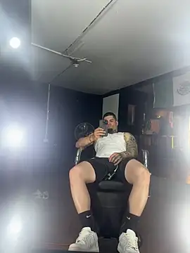 Snapshot of crazybarber69 chatting on 23, 9, 2025 crazybarber69 online show from 23, 9, 2025